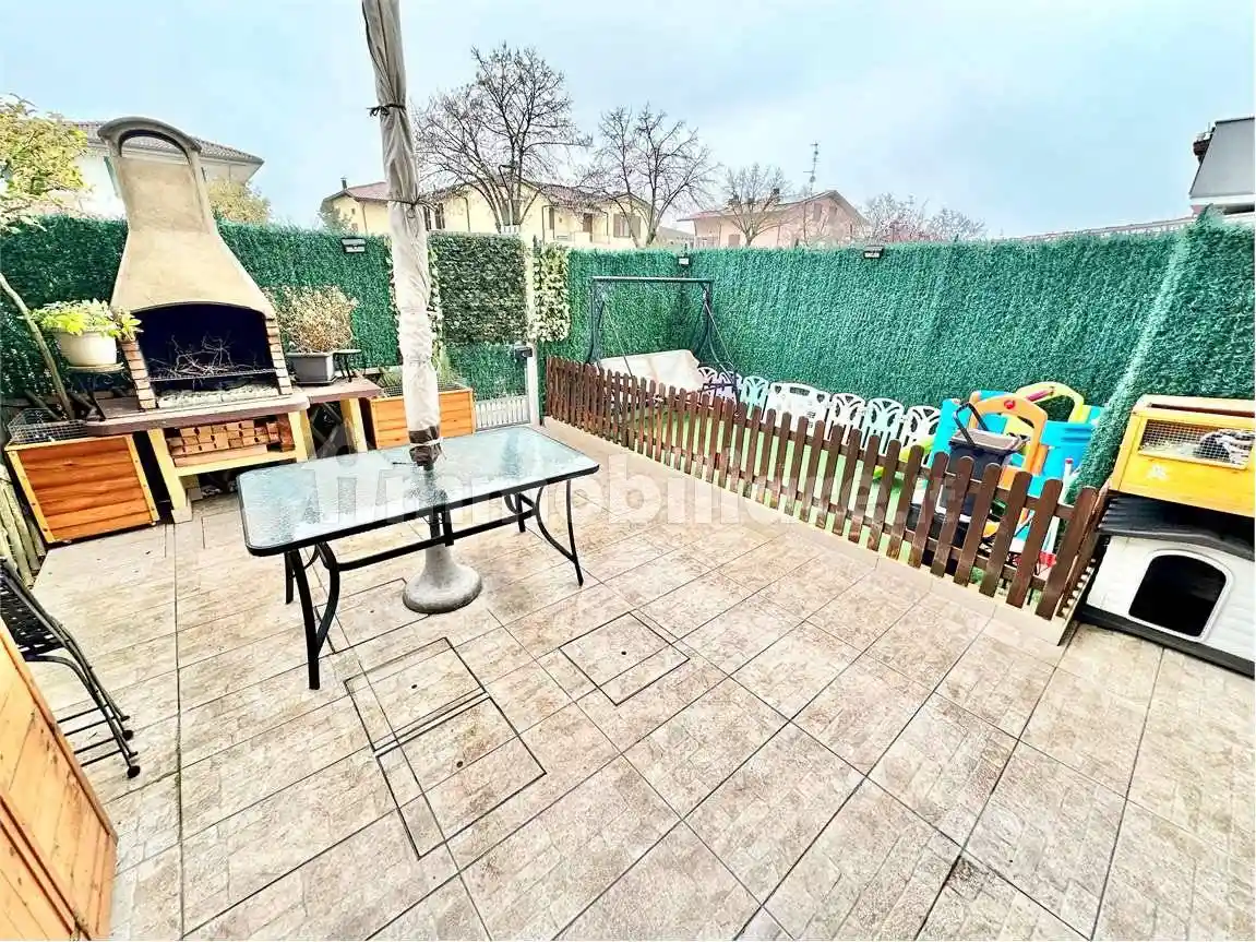 Villetta a schiera in vendita a Massa Lombarda