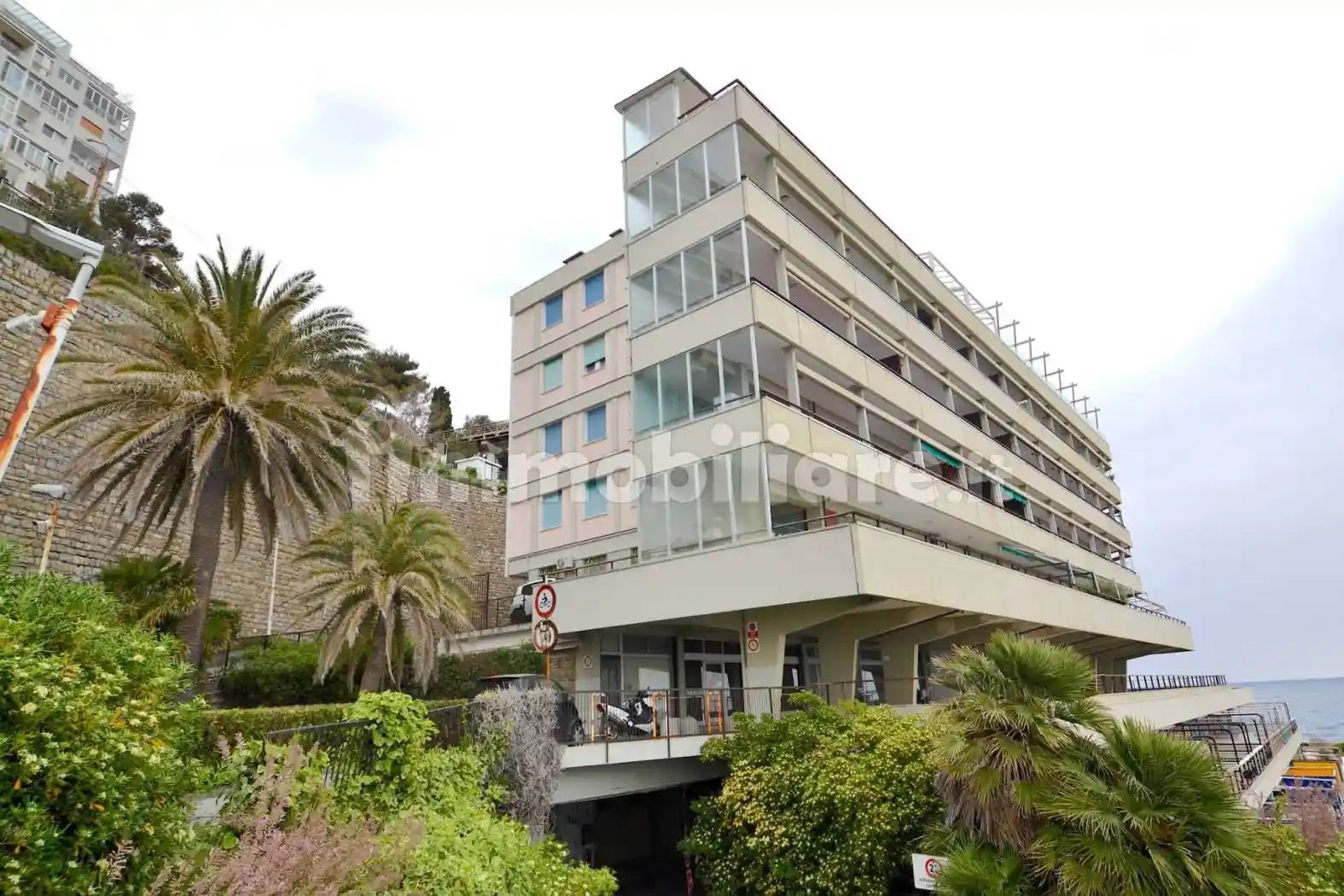 Appartamento in vendita a Ospedaletti