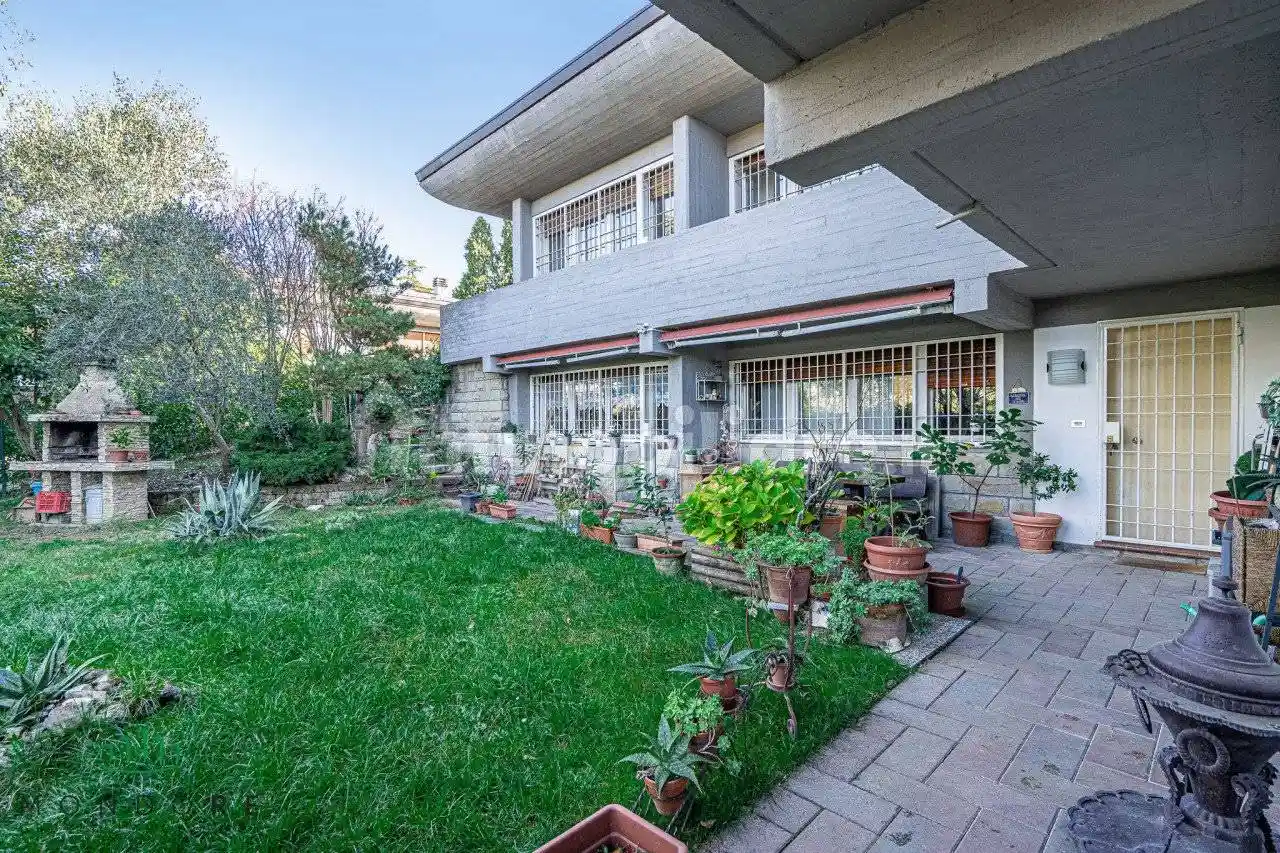 Villa in vendita a Pianoro