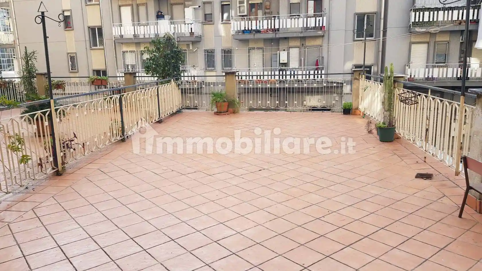 Appartamento in vendita a Salerno