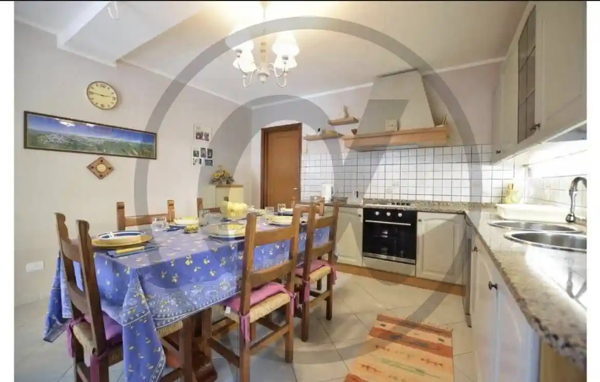 Casa indipendente in vendita a Massarosa