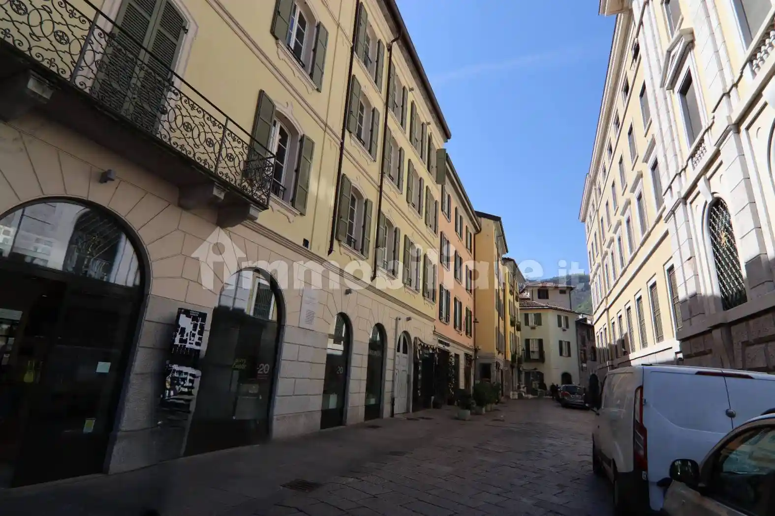 Appartamento in affitto a Como