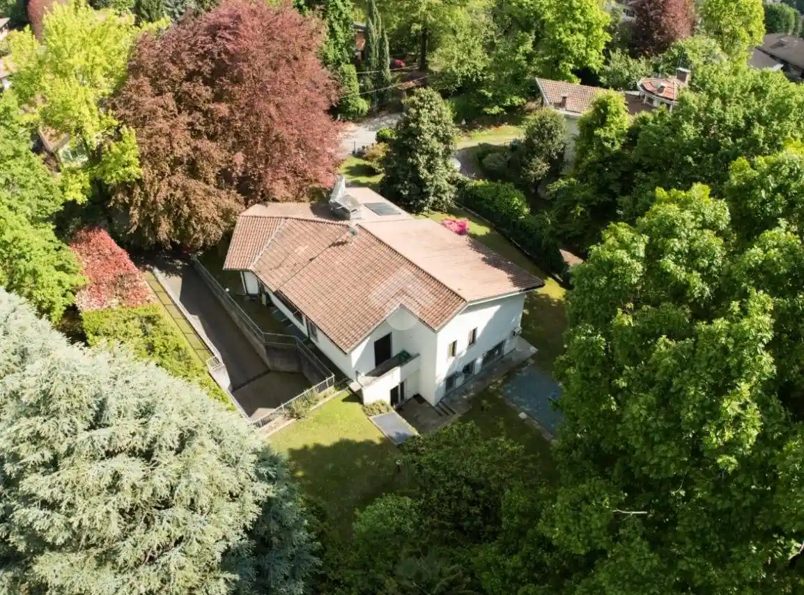 Villa in vendita a Tradate