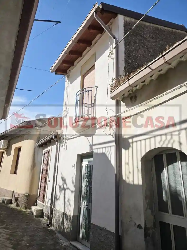 Appartamento in vendita a Roccalumera