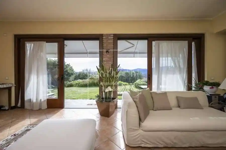 Appartamento in vendita a Besozzo