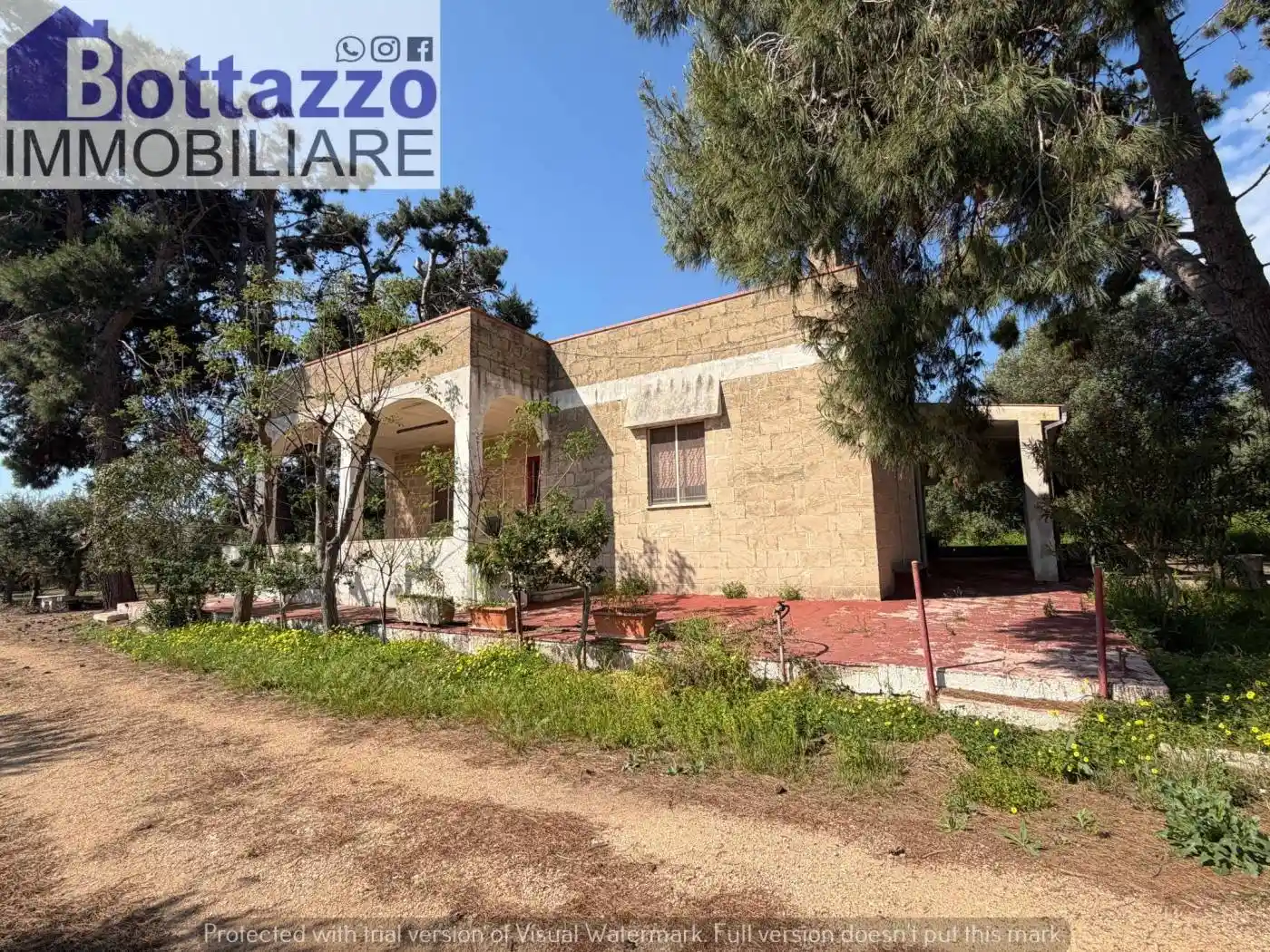 Villa in vendita a Lizzano