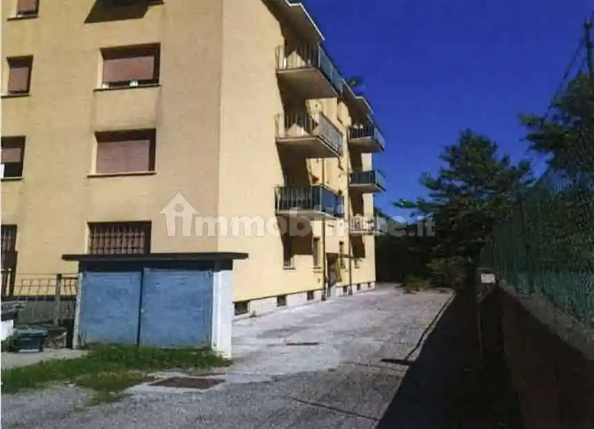 Appartamento in vendita a Brescia