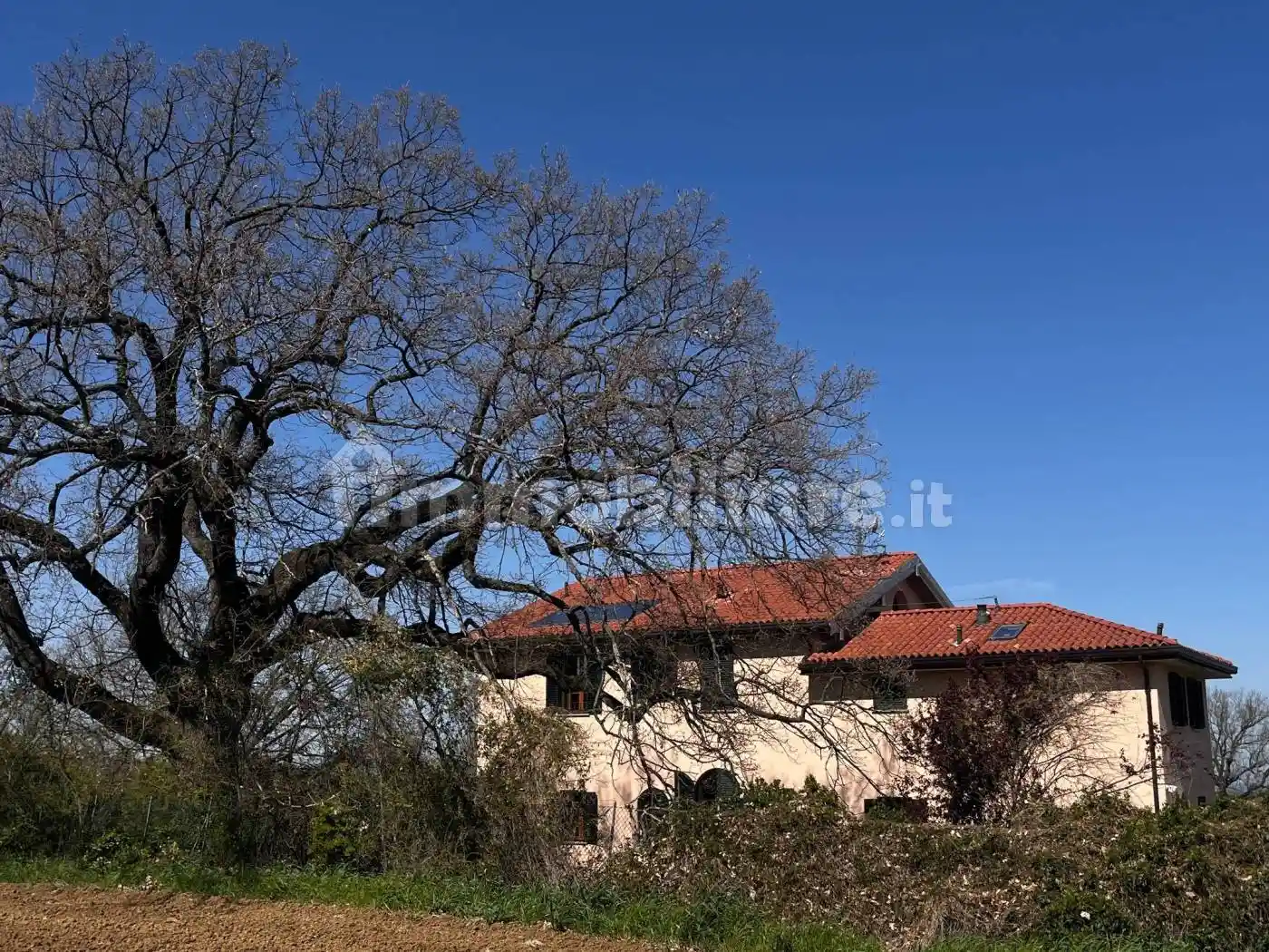 Villa in vendita a Castel San Pietro Terme