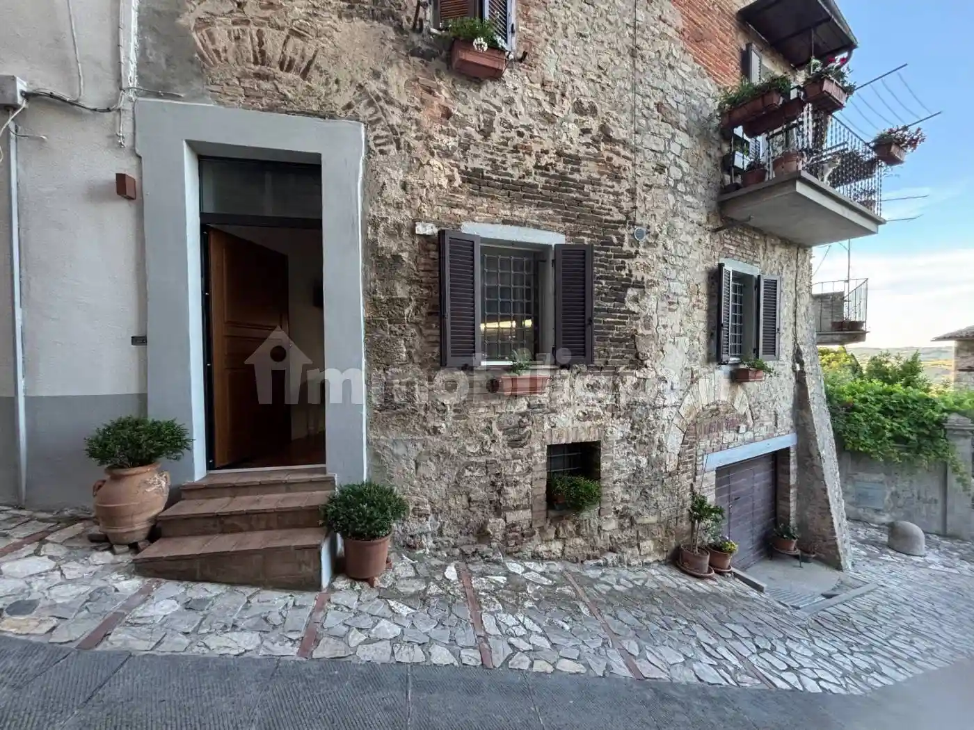Appartamento in affitto a Todi