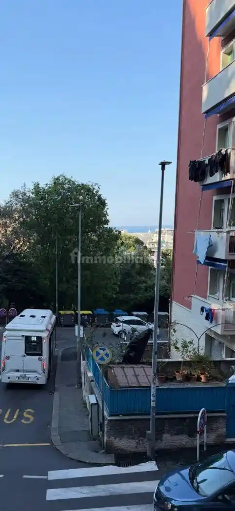 Appartamento in vendita a Genova