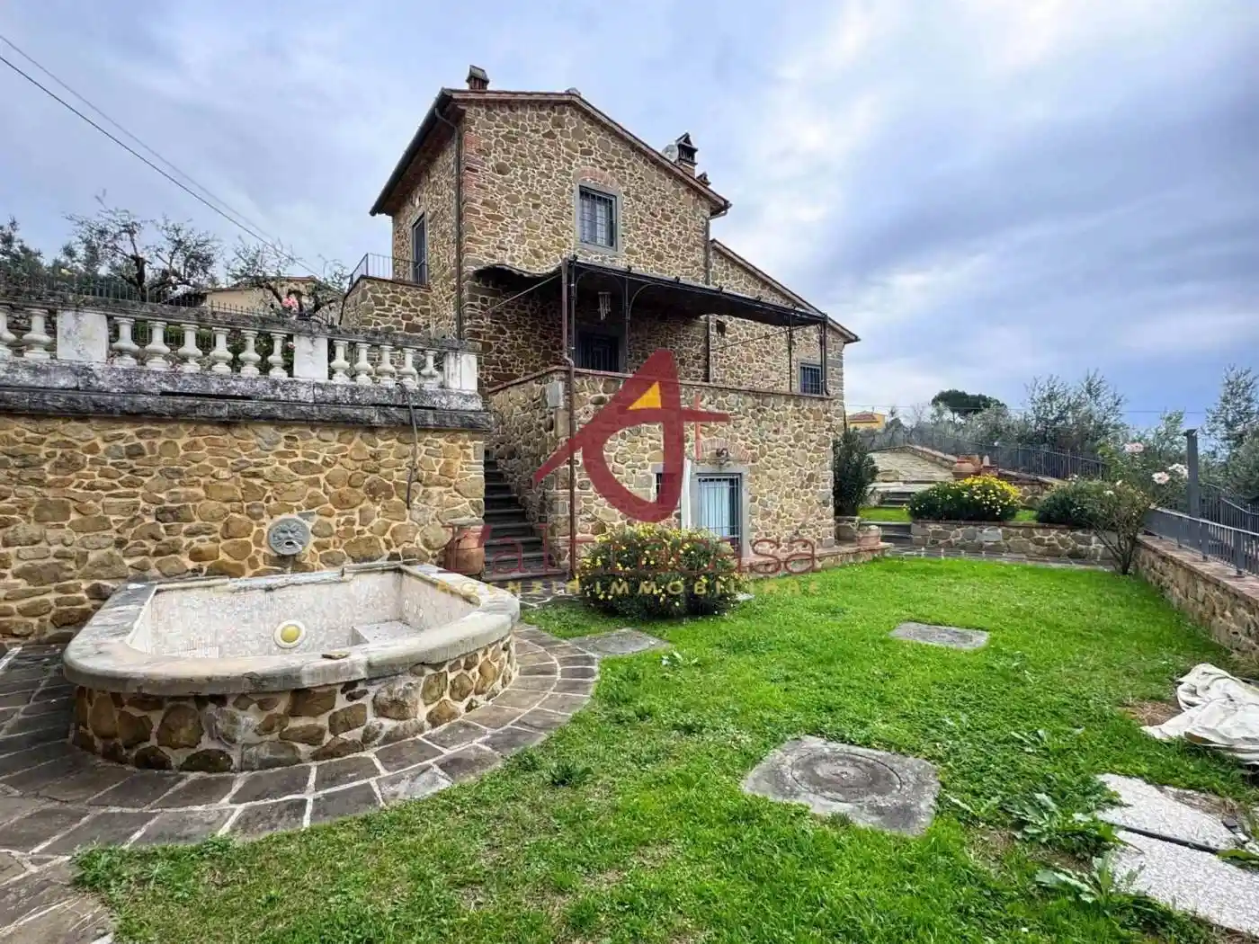 Rustico - Casale in vendita a Vinci