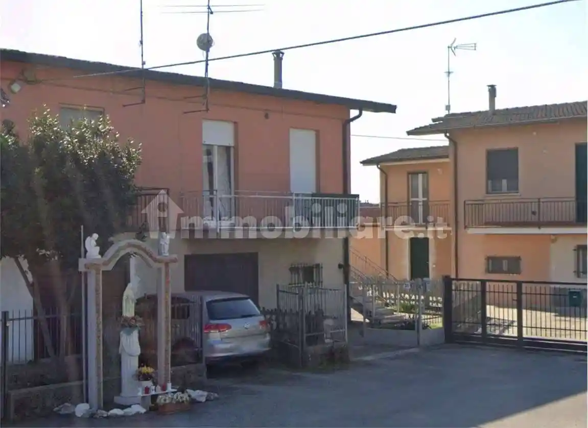 Villa in vendita a San Daniele Po