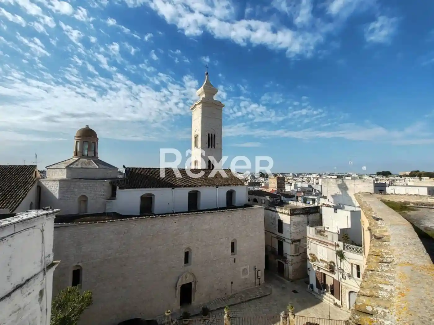Palazzo - Edificio in vendita a Rutigliano