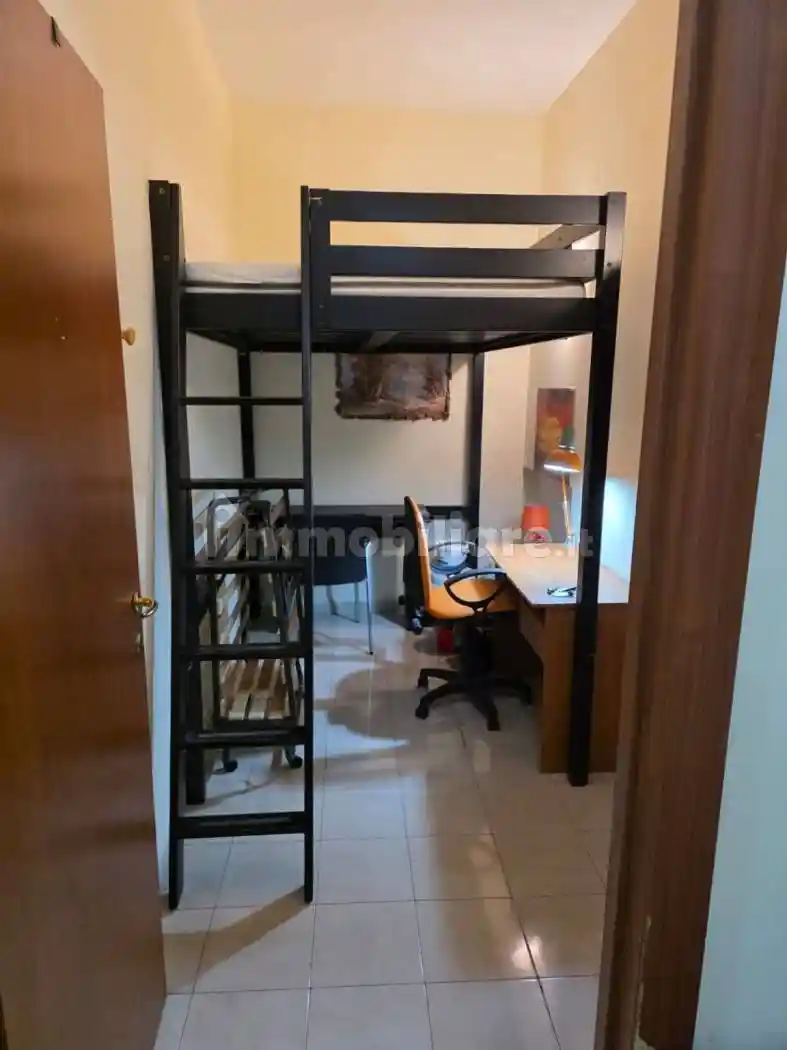 Appartamento in affitto a Napoli