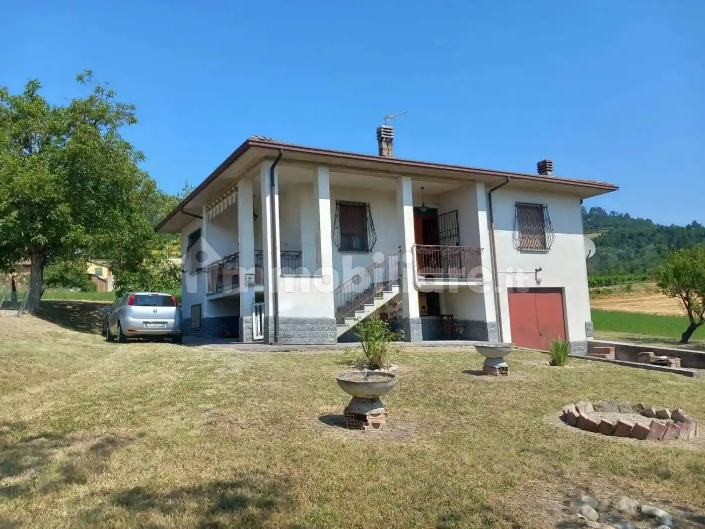 Villa in vendita a Godiasco Salice Terme