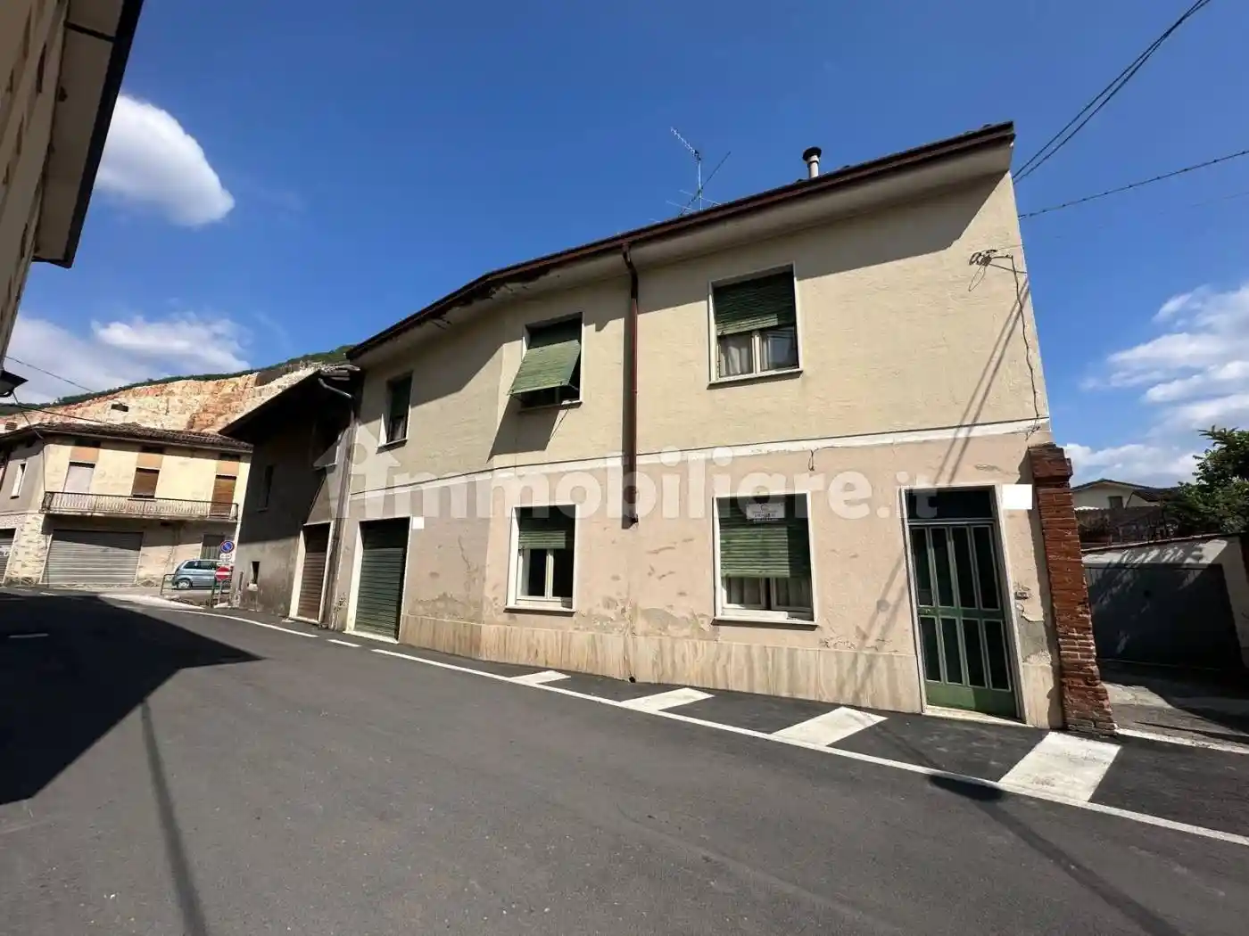 Casa indipendente in vendita a Rezzato