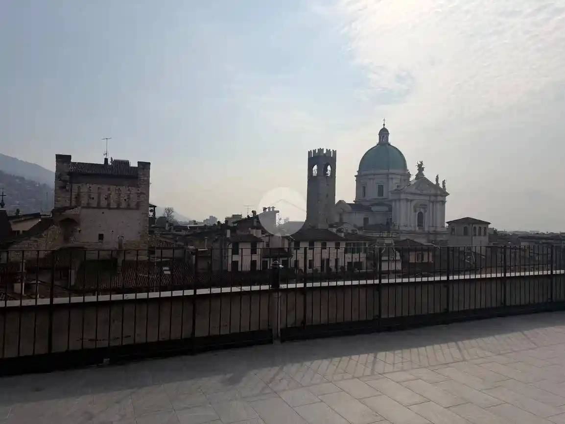 Appartamento in affitto a Brescia