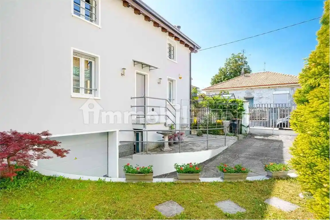 Villa in vendita a Rho