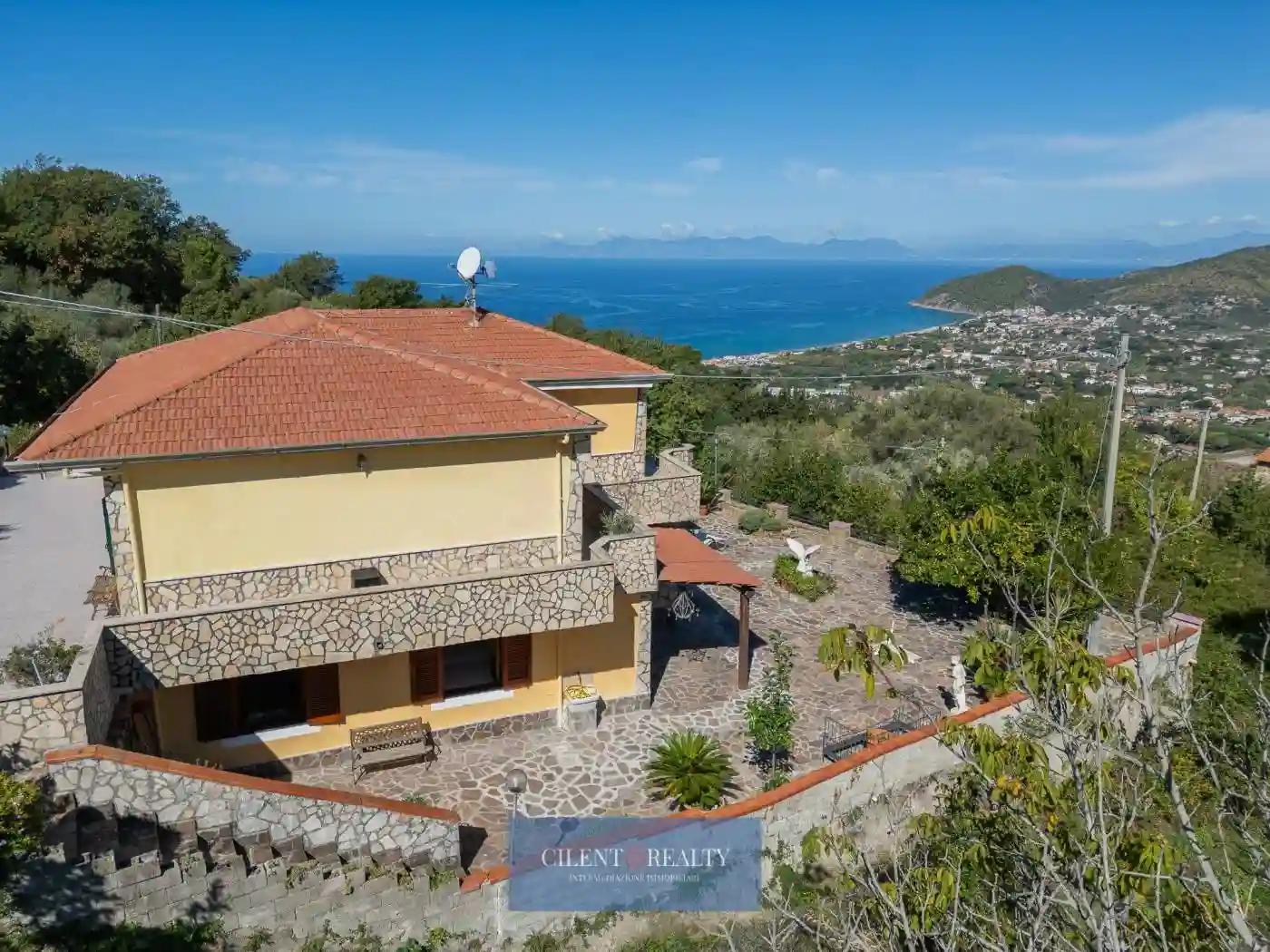 Villa - foto 2