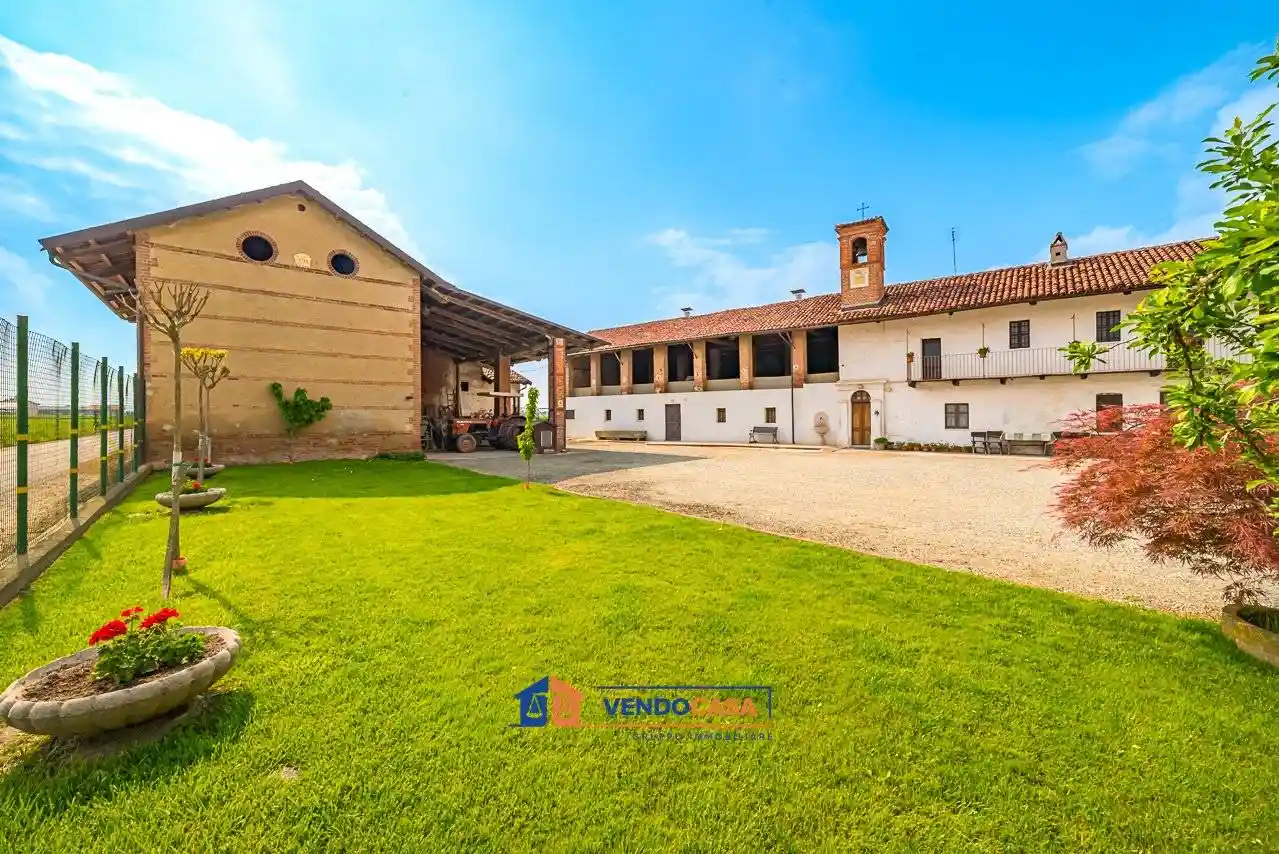Rustico - Casale in vendita a Savigliano