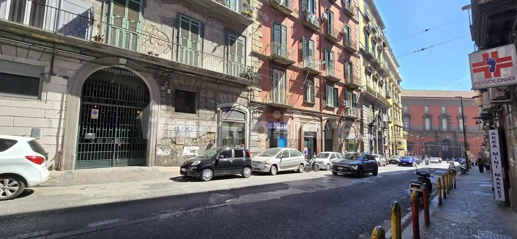 Appartamento in vendita a Napoli