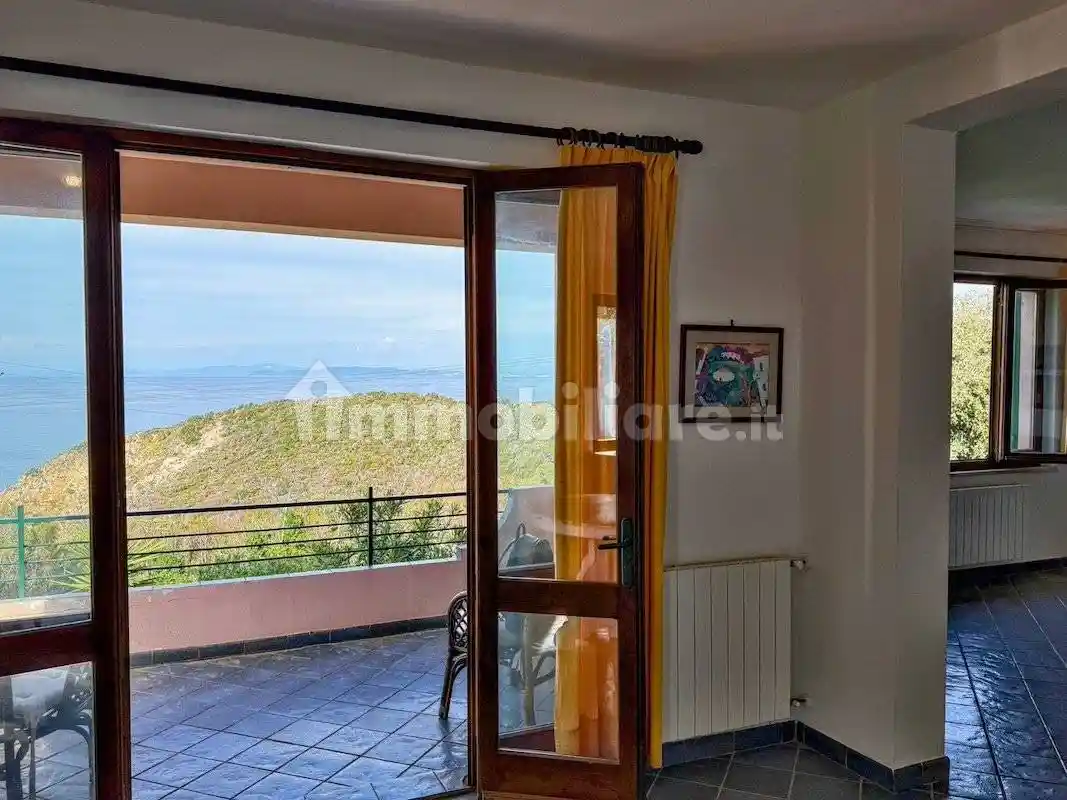 Villa in vendita a Portoferraio