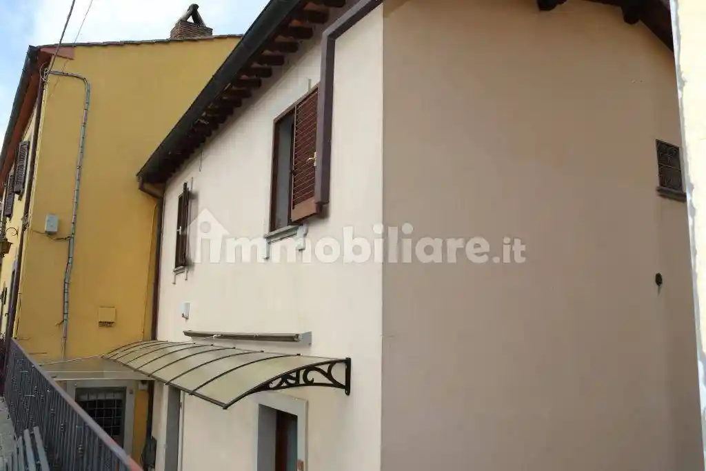 Palazzo - Edificio in vendita a Celleno