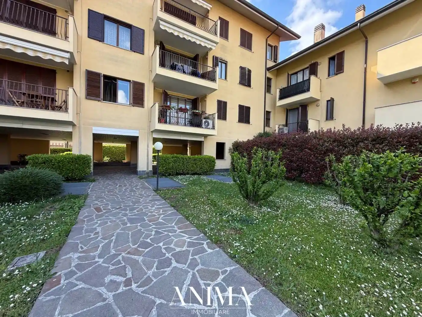 Appartamento in affitto a Senago