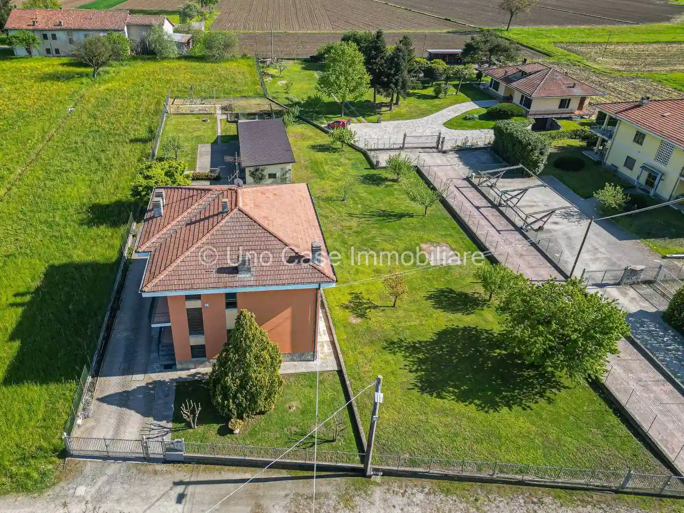 Villa - foto 2