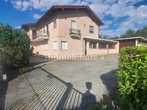 Villa in vendita a Baveno