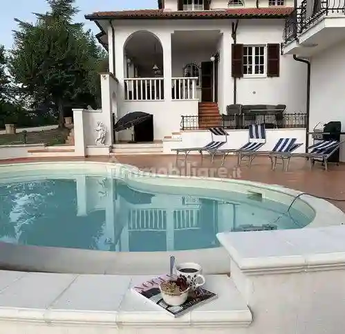 Villa - foto 3