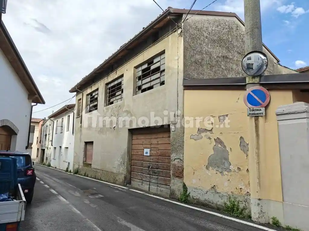 Rustico - Casale in vendita a Carpenedolo