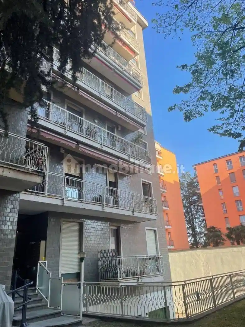 Appartamento in vendita a Monza