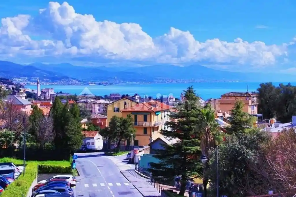 Appartamento in vendita a Arenzano