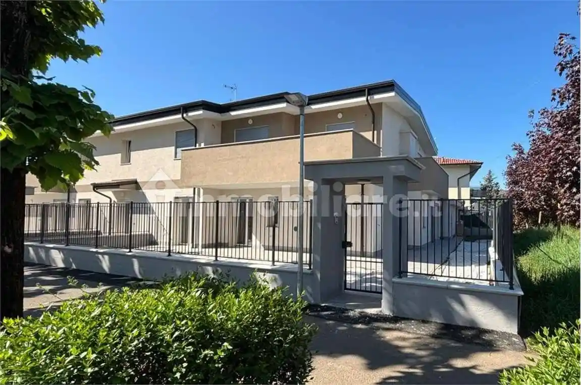 Appartamento in vendita a Cislago