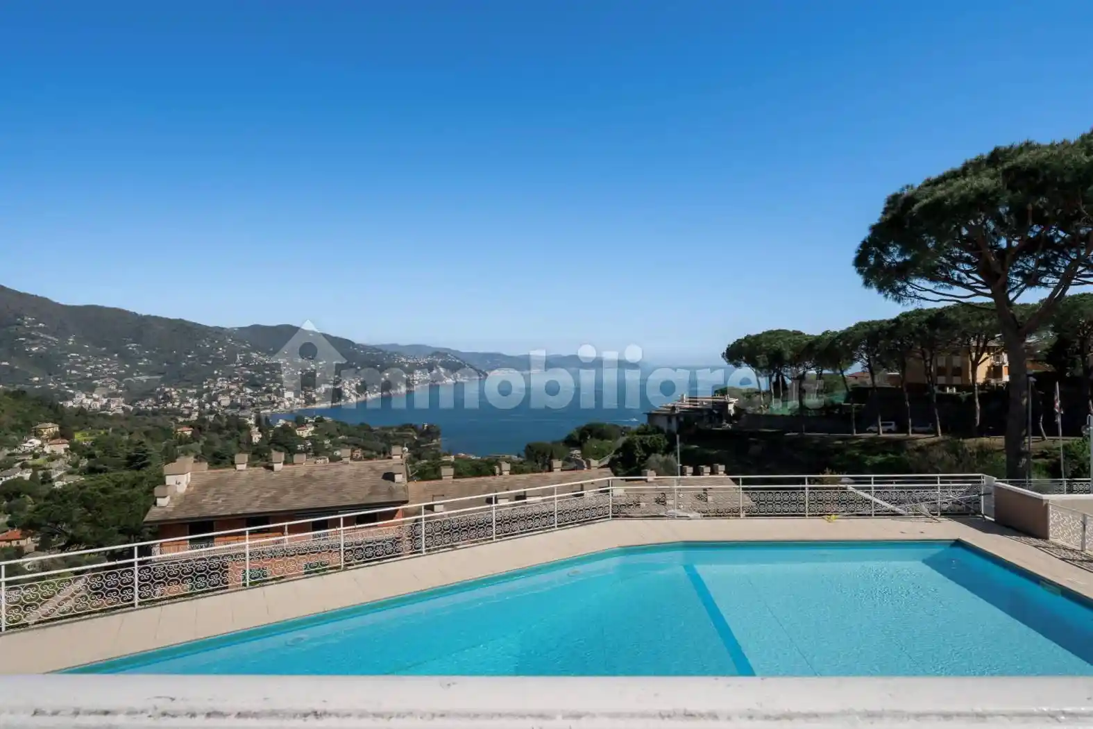 Appartamento in vendita a Rapallo