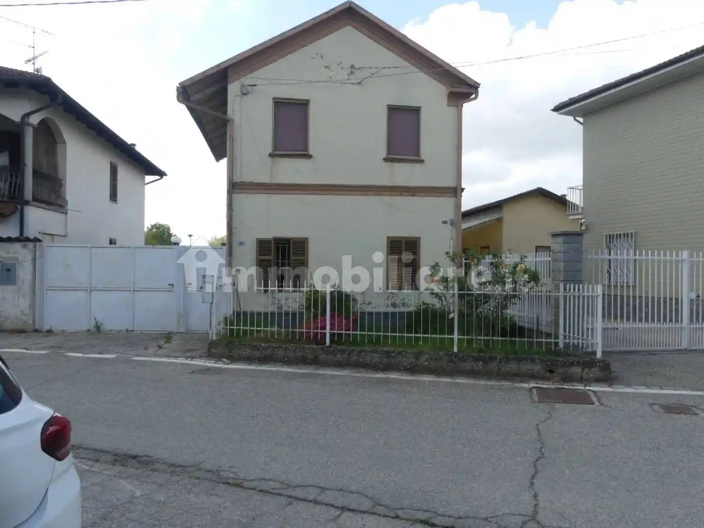 Villa in vendita a Pezzana