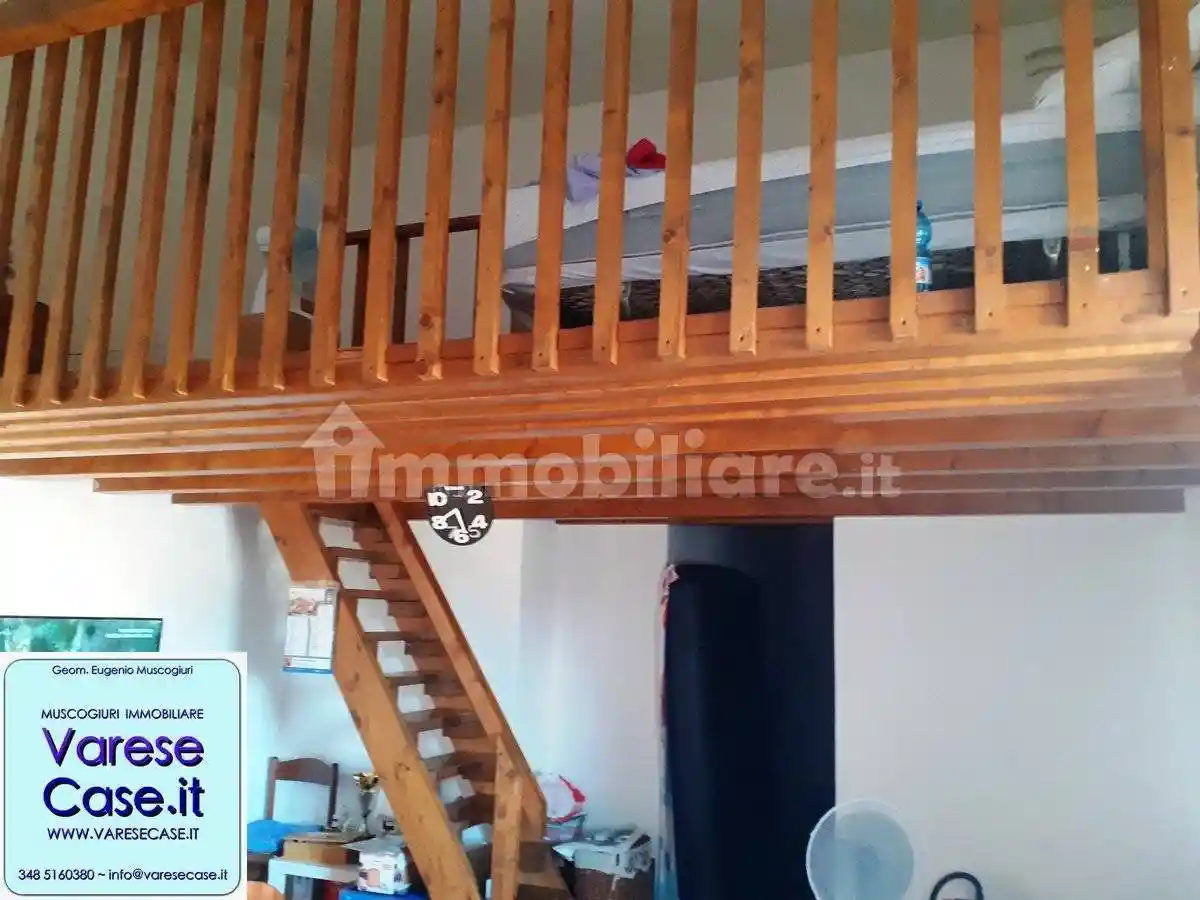 Appartamento in affitto a Monvalle