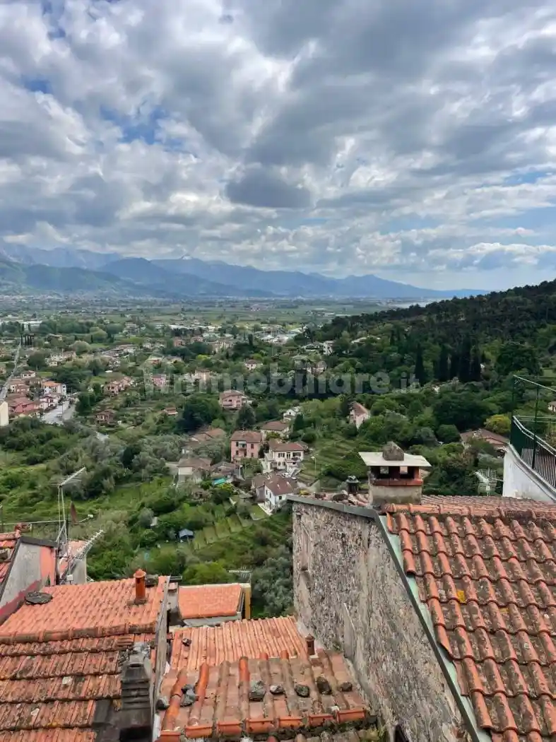 Casa indipendente in vendita a Ameglia