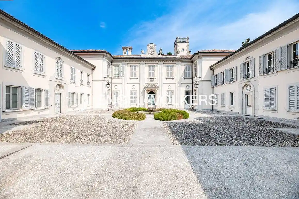 Appartamento in affitto a Desio