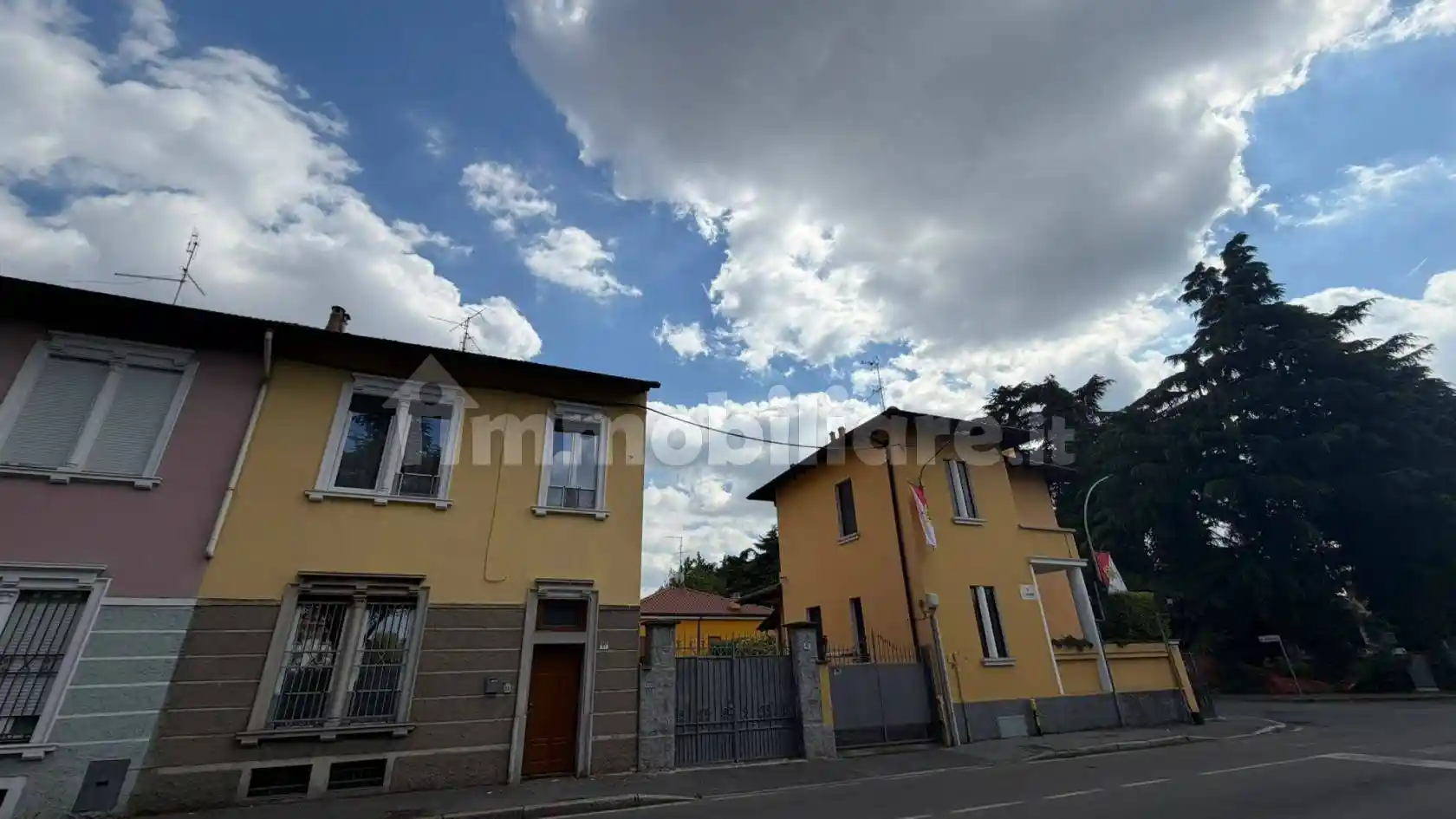 Casa indipendente in affitto a Legnano