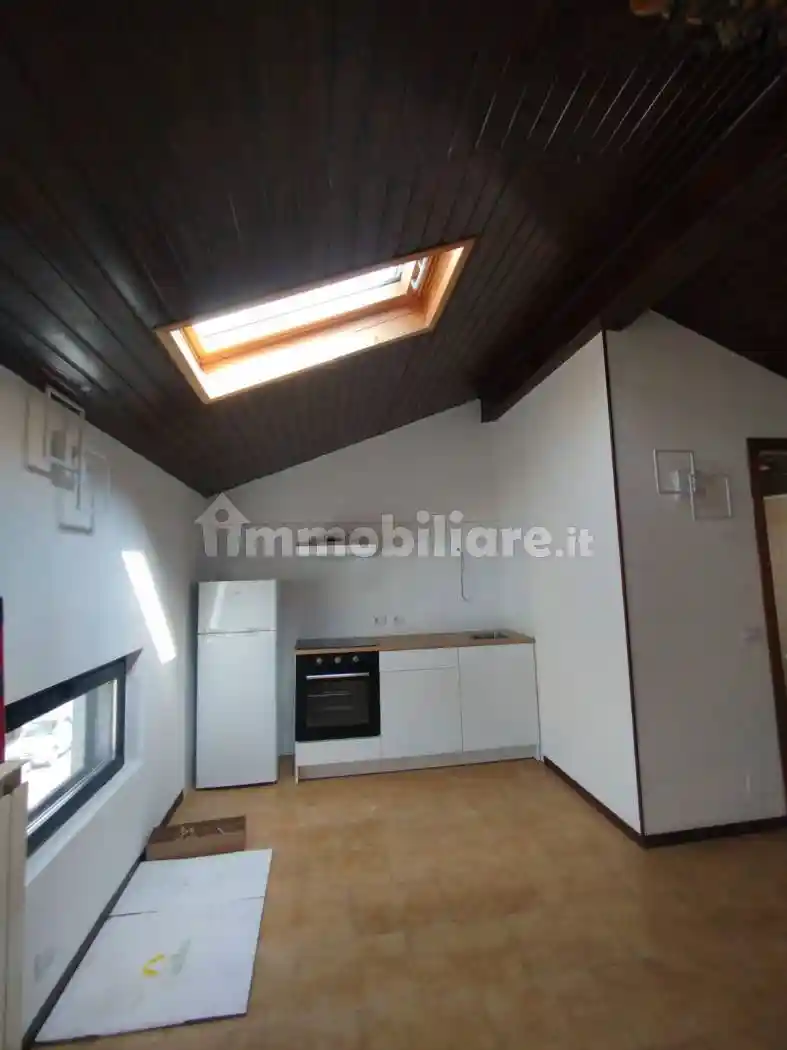 Appartamento in affitto a Novara
