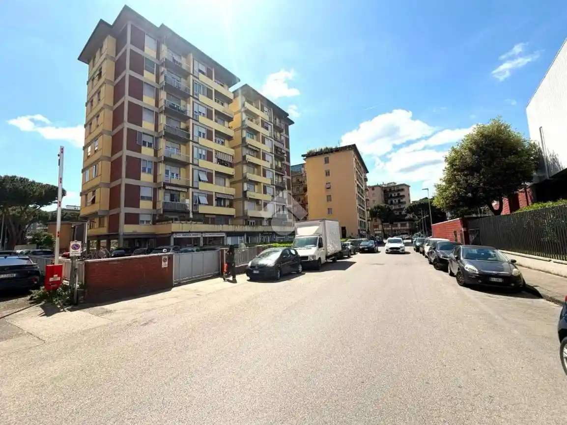 Appartamento in vendita a Firenze