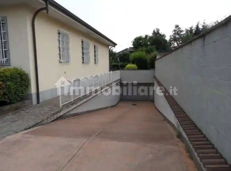 Villa in vendita a Monza