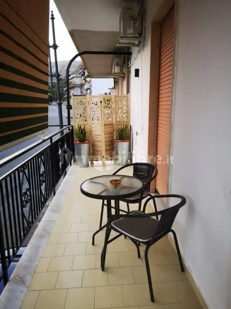 Appartamento in affitto a Roccella Ionica