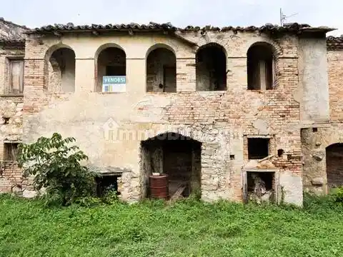 Rustico - Casale in vendita a Bojano