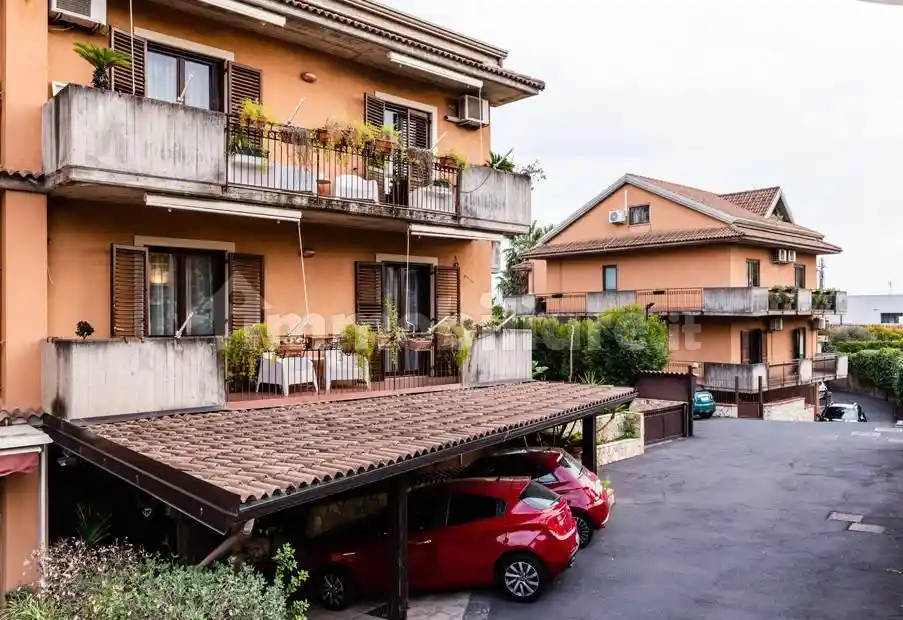 Villetta a schiera in vendita a Sant'Agata li Battiati