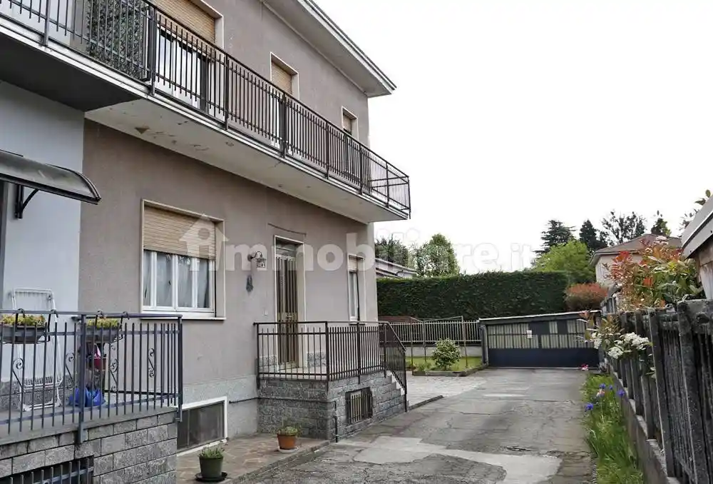 Villa in vendita a Marnate