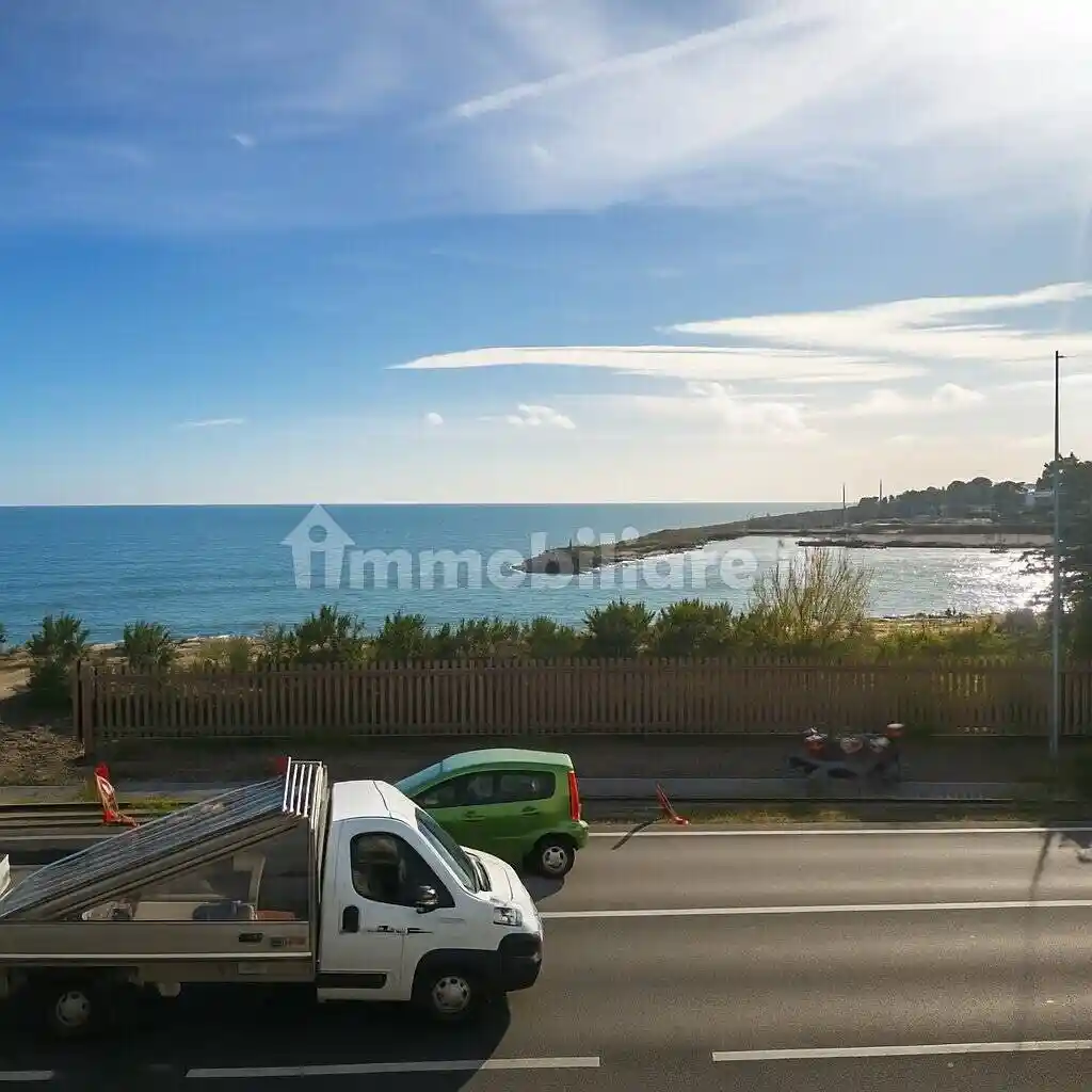 Villa in vendita a San Lorenzo al Mare