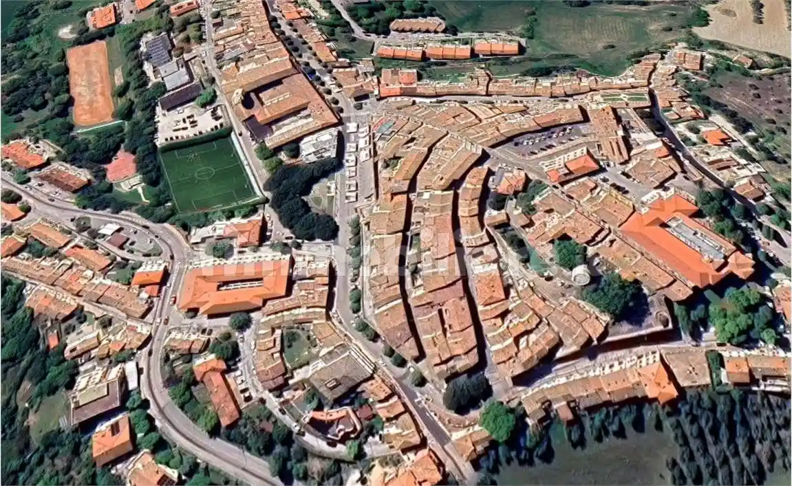 Palazzo - Stabile in vendita a Mondolfo
